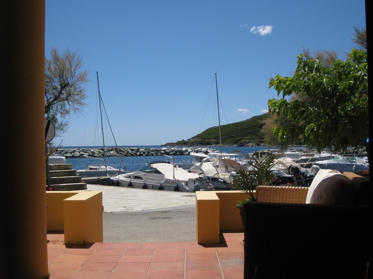 Hotel La Marine Luri Esterno foto